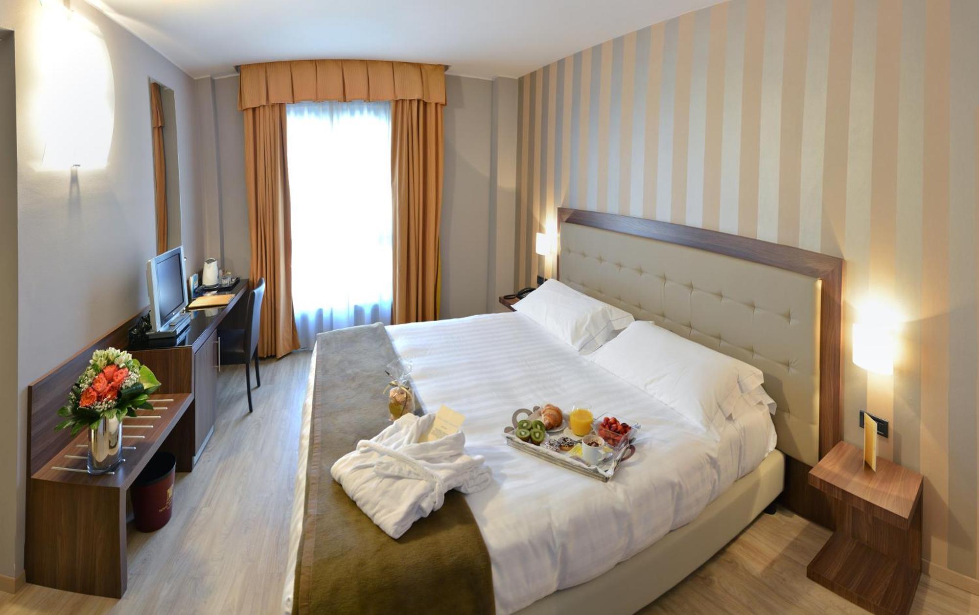 Hotel Royal Falcone Monza Luaran gambar